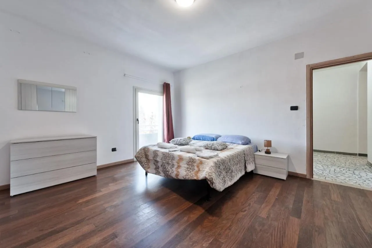 Venice H&S Apt Private Room With Ac & Tv Mestre Guest house