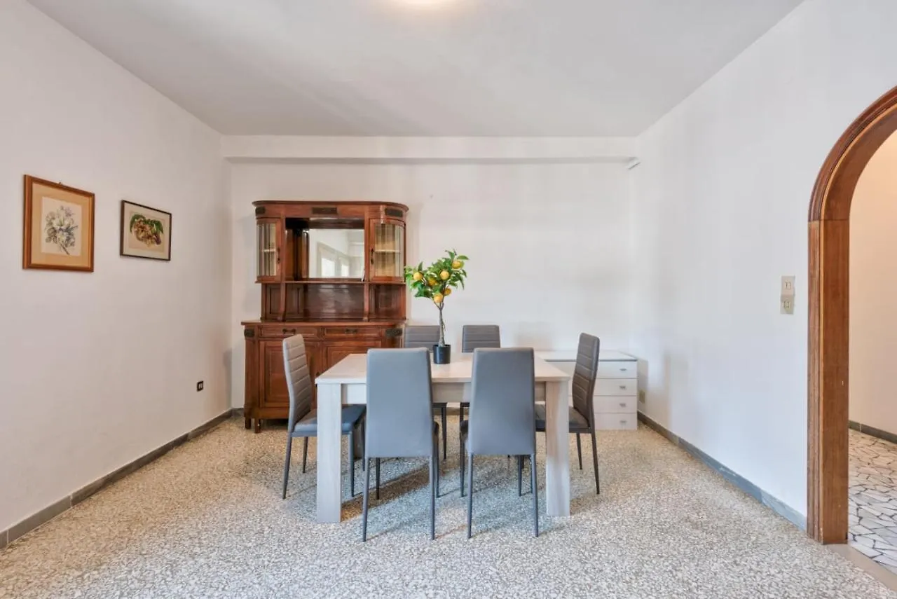 Guest house Venice H&S Apt Private Room With Ac & Tv Mestre